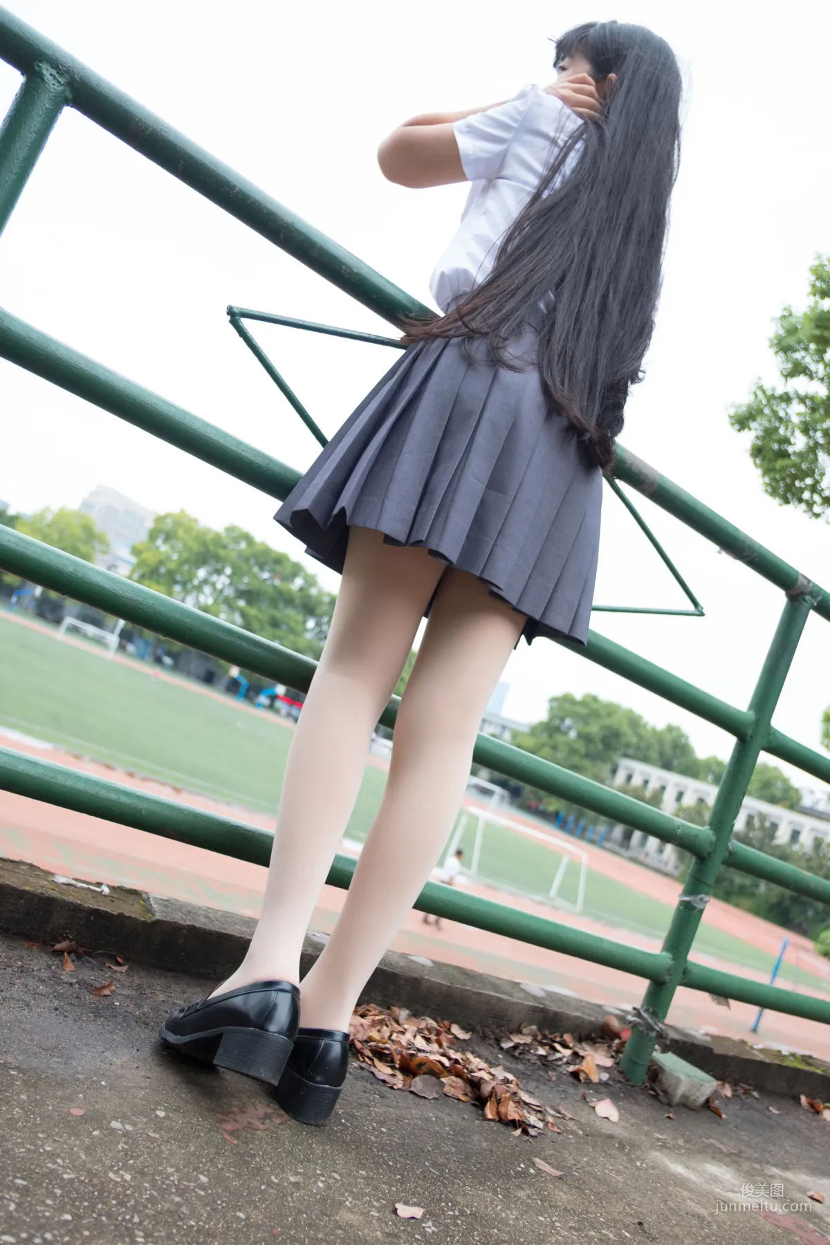 《女生的白衬衣诱惑》 [森萝财团] BETA-005 写真集4