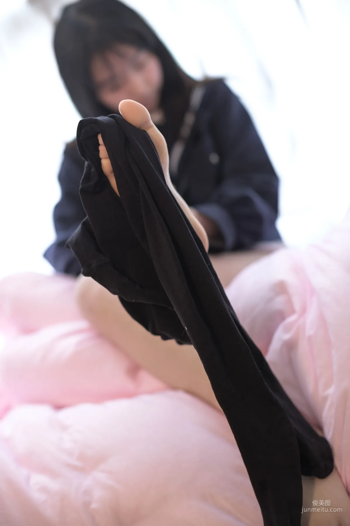 《黑色・丝足》 [森萝财团] X-004 写真集126