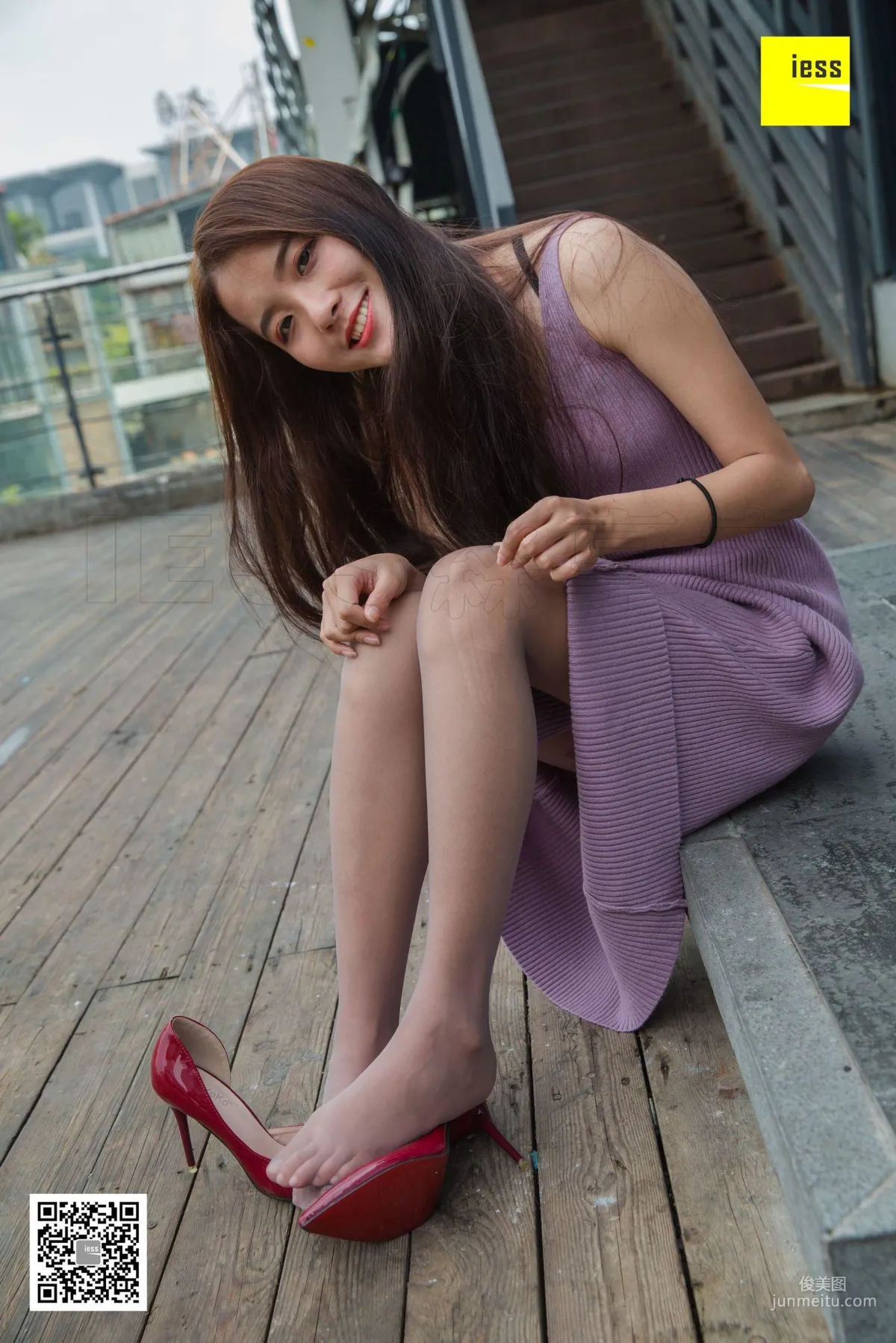 模特婉萍 《婉萍祝大家元旦快樂》 [異思趣向IESS] 寫真集 55