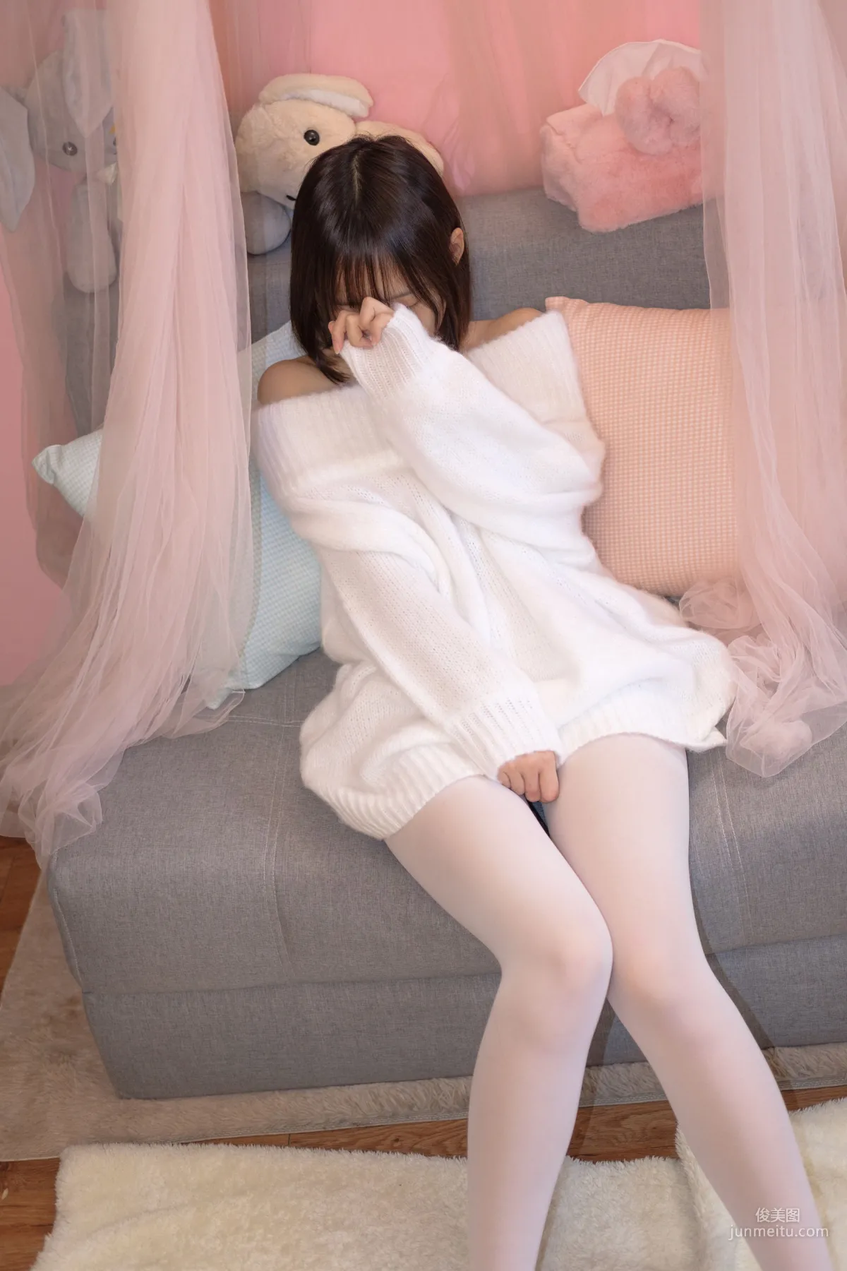 《白丝白毛衣》 [森萝财团] X-012 写真集7