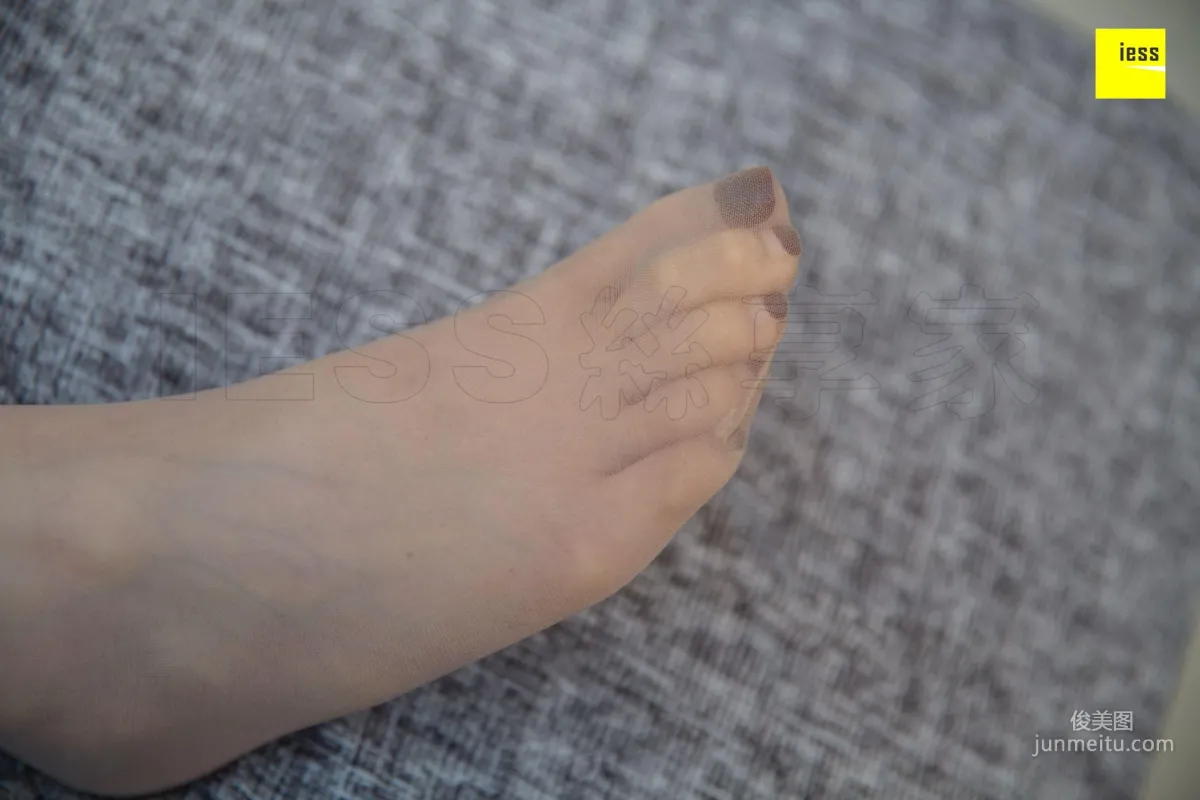 模特九妹 《剛起床的九妹》 [異思趣向IESS] 寫真集 28