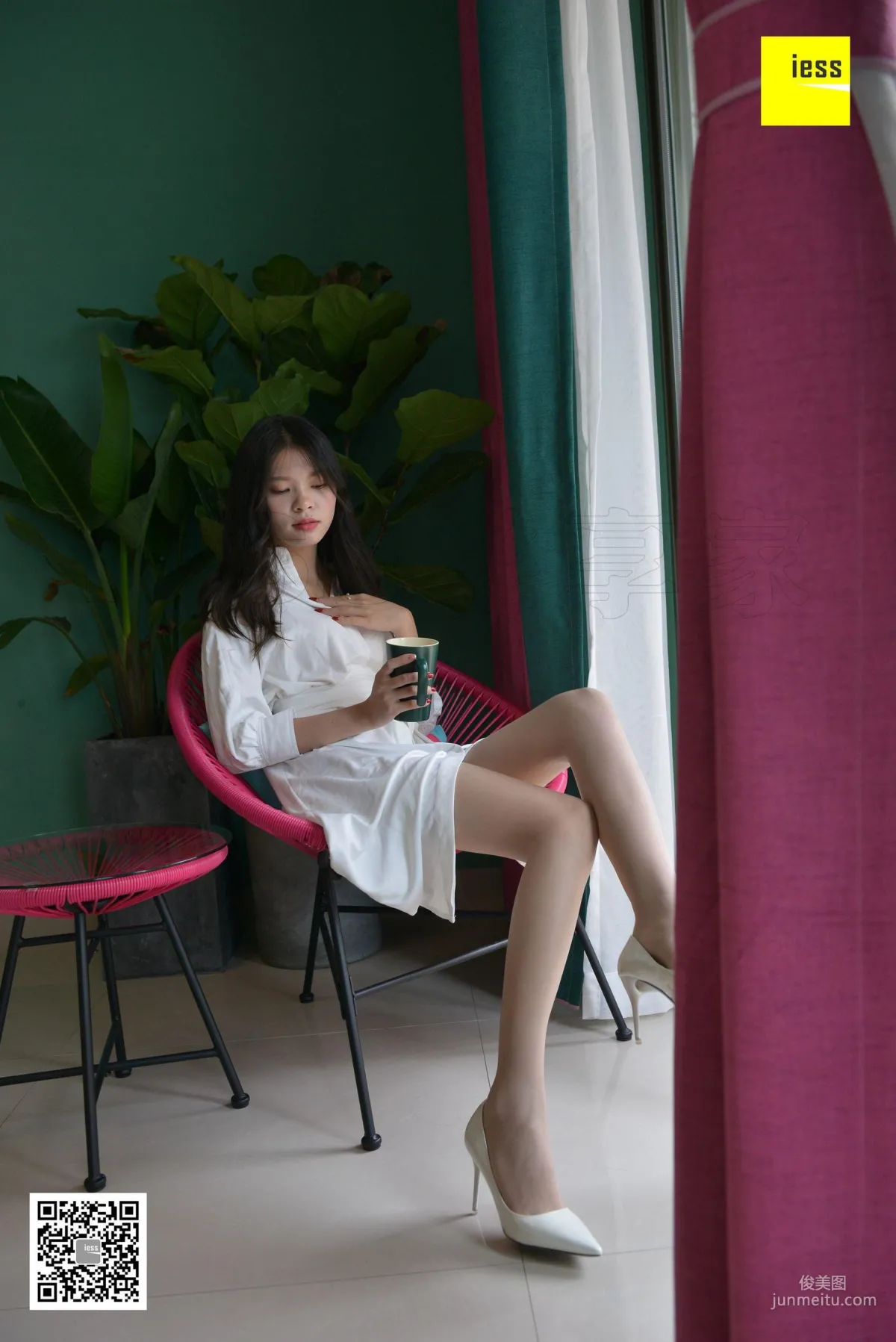 模特七七 《七七的仙女白裙》 [異思趣向IESS] 寫真集 12