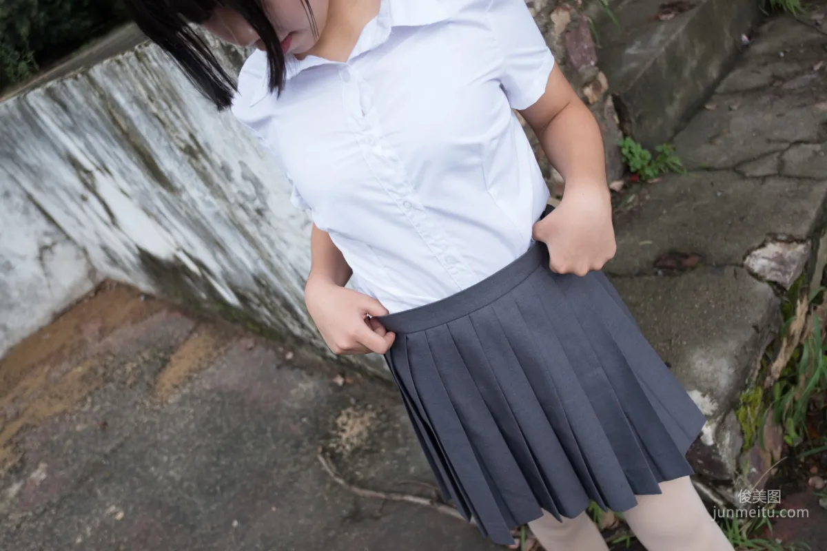 《女生的白衬衣诱惑》 [森萝财团] BETA-005 写真集9