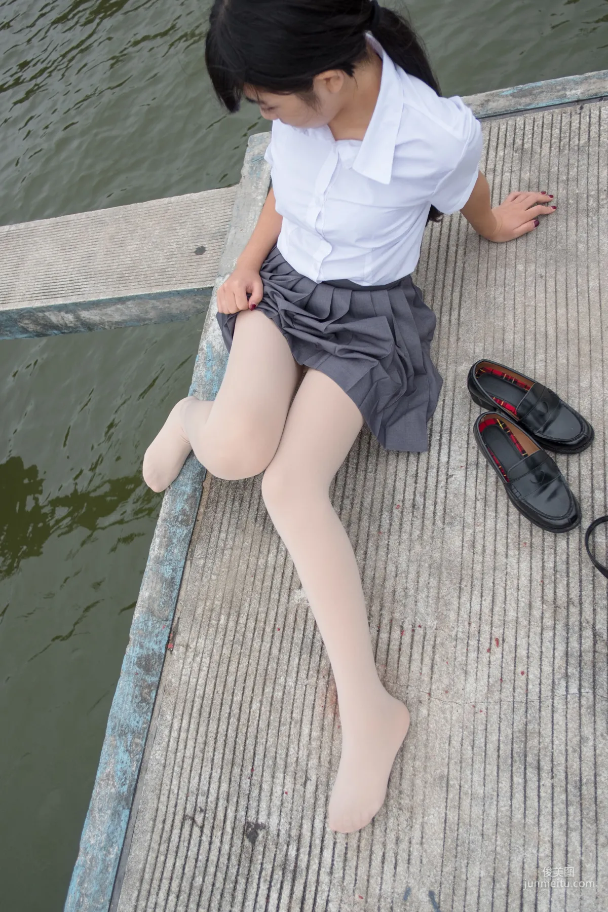 《女生的白衬衣诱惑》 [森萝财团] BETA-005 写真集38