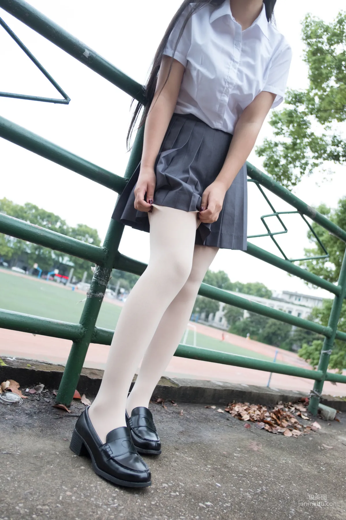 《女生的白衬衣诱惑》 [森萝财团] BETA-005 写真集7