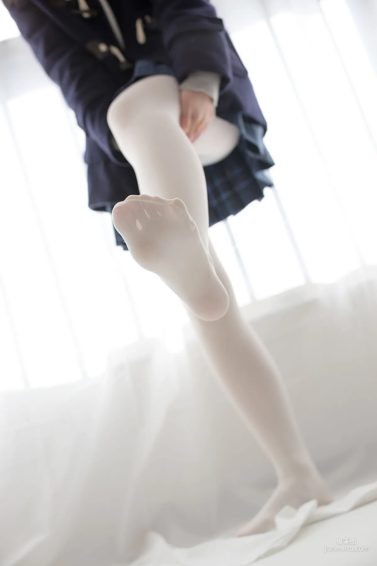 《心中的白丝》 [森萝财团] R15-047 写真集16