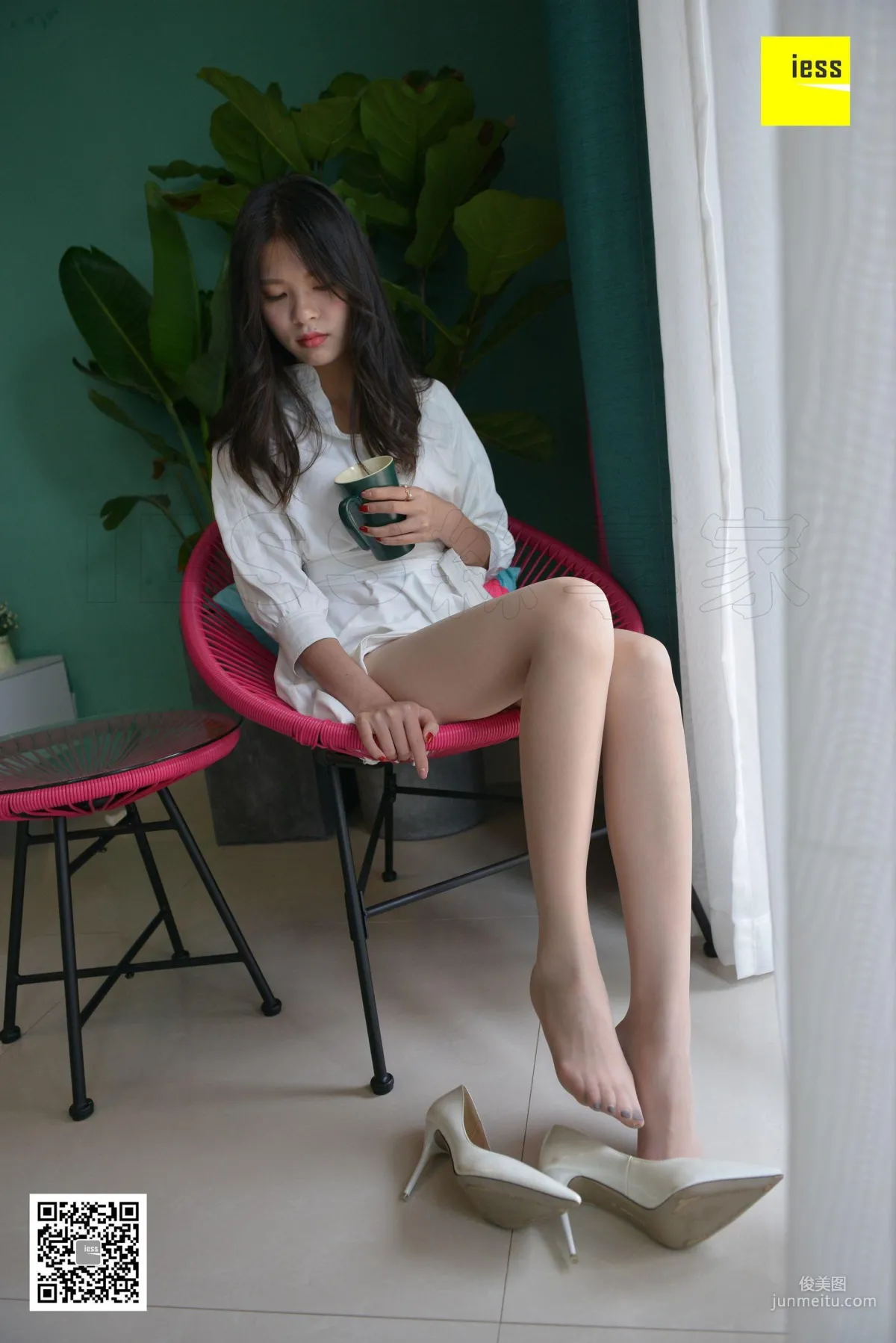 模特七七 《七七的仙女白裙》 [異思趣向IESS] 寫真集 16