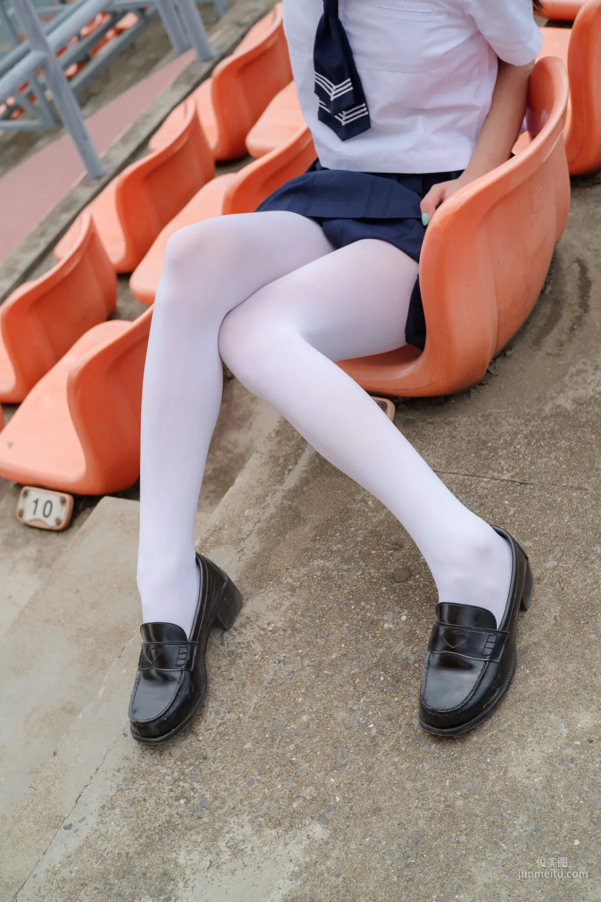 《高中女生JK白絲外拍》 [森蘿财團] BETA-004 寫真集 76