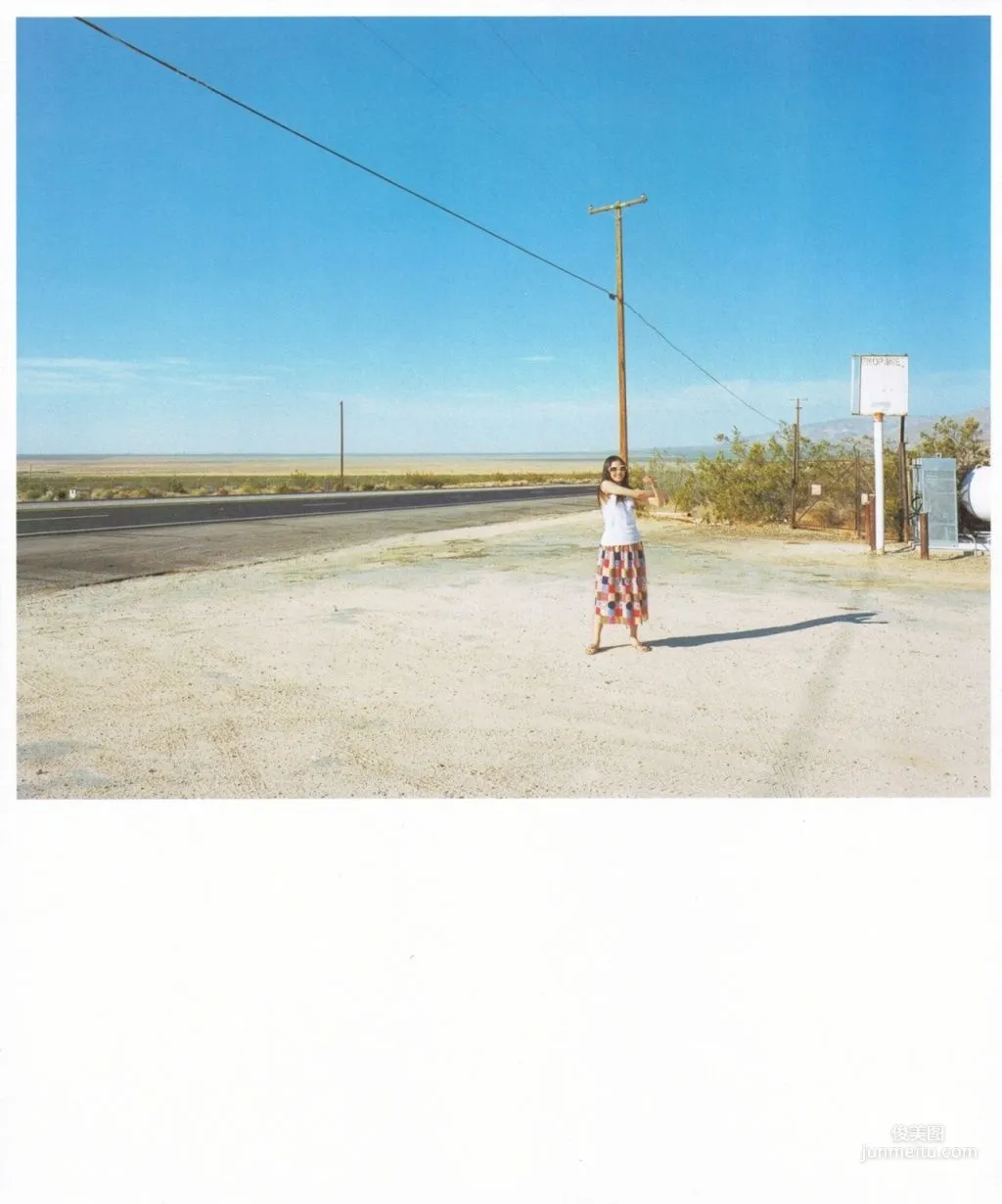 苍井优『Travel__Sand』写真集85