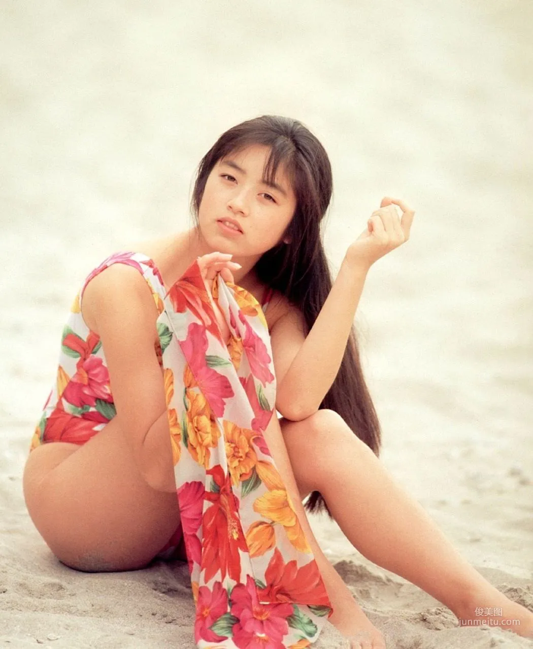 高岡早紀 《COVER ROMANCERO》寫真集 35