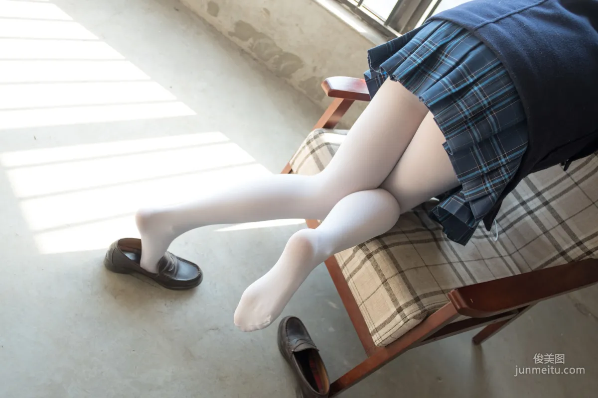 《心中的白丝》 [森萝财团] R15-047 写真集104