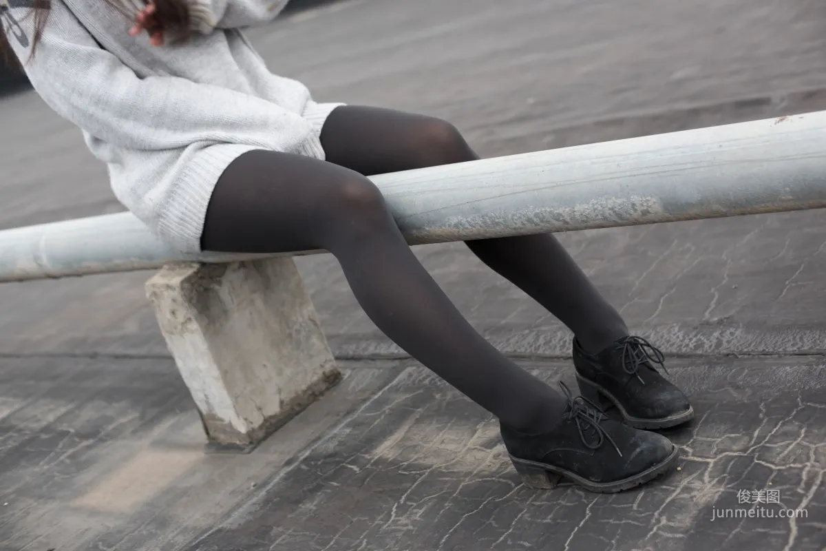 《楼梯间的黑丝小妹》 [森萝财团] BETA-007 写真集5