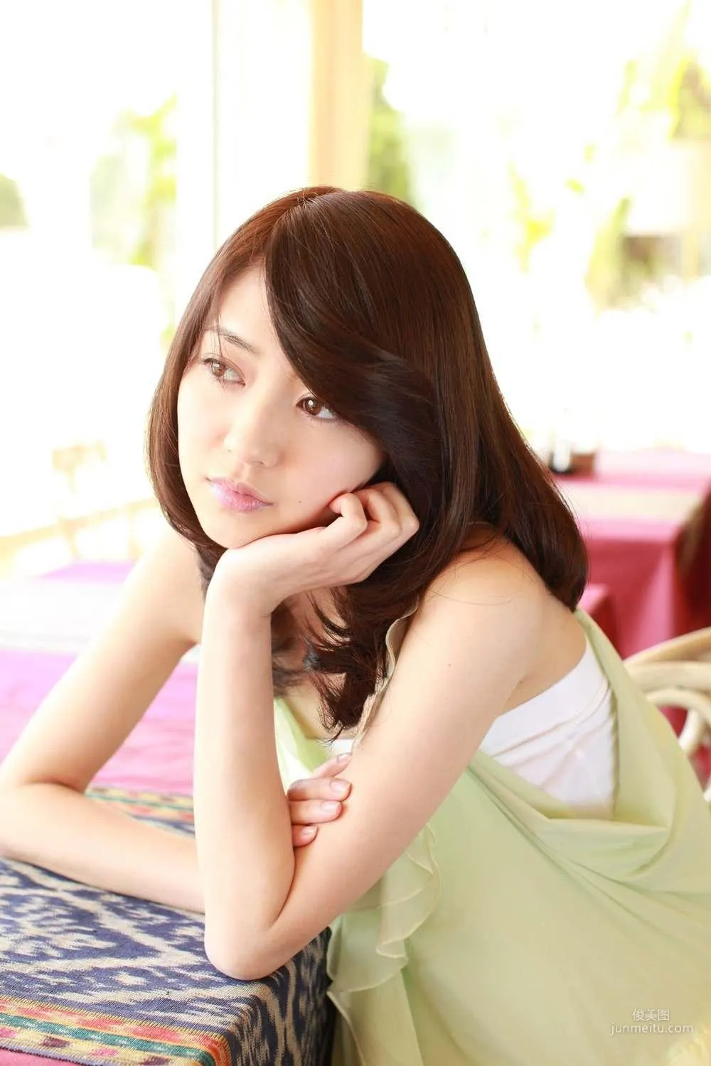 逢沢りな 《Colorful Days》 PB 写真集 13