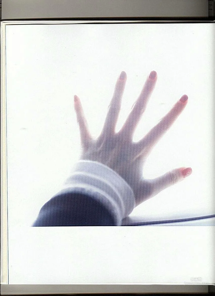长泽雅美「No Meaning」写真集3