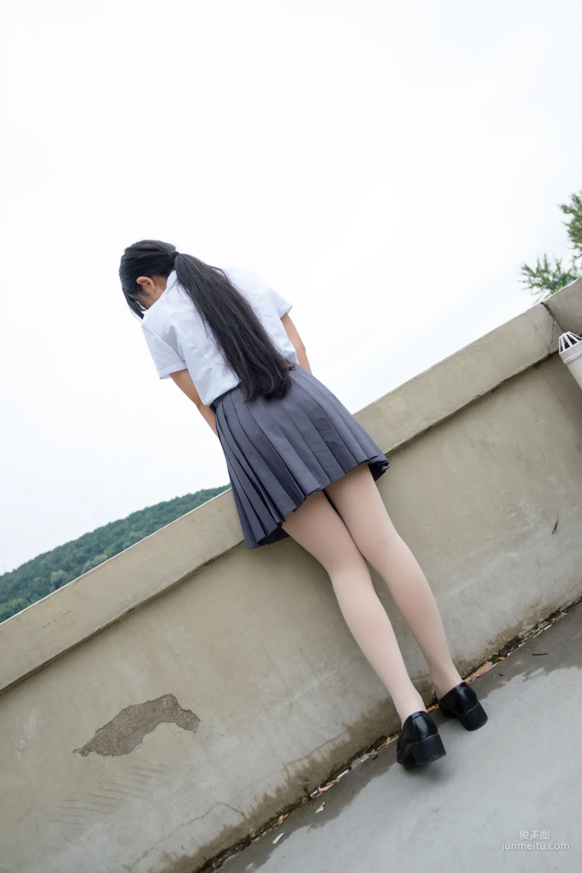 《女生的白衬衣诱惑》 [森萝财团] BETA-005 写真集18