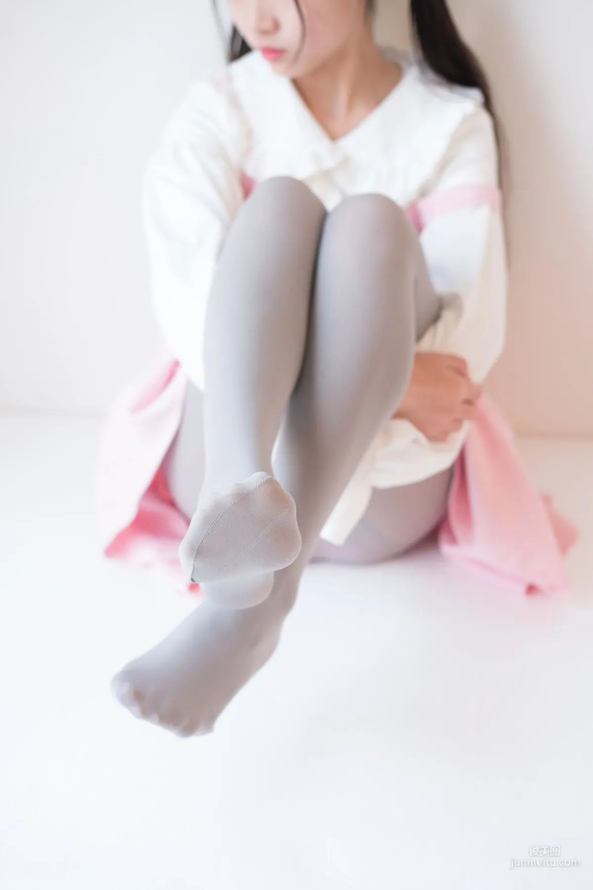 《粉色纯女孩》 [森萝财团] X-015 写真集40