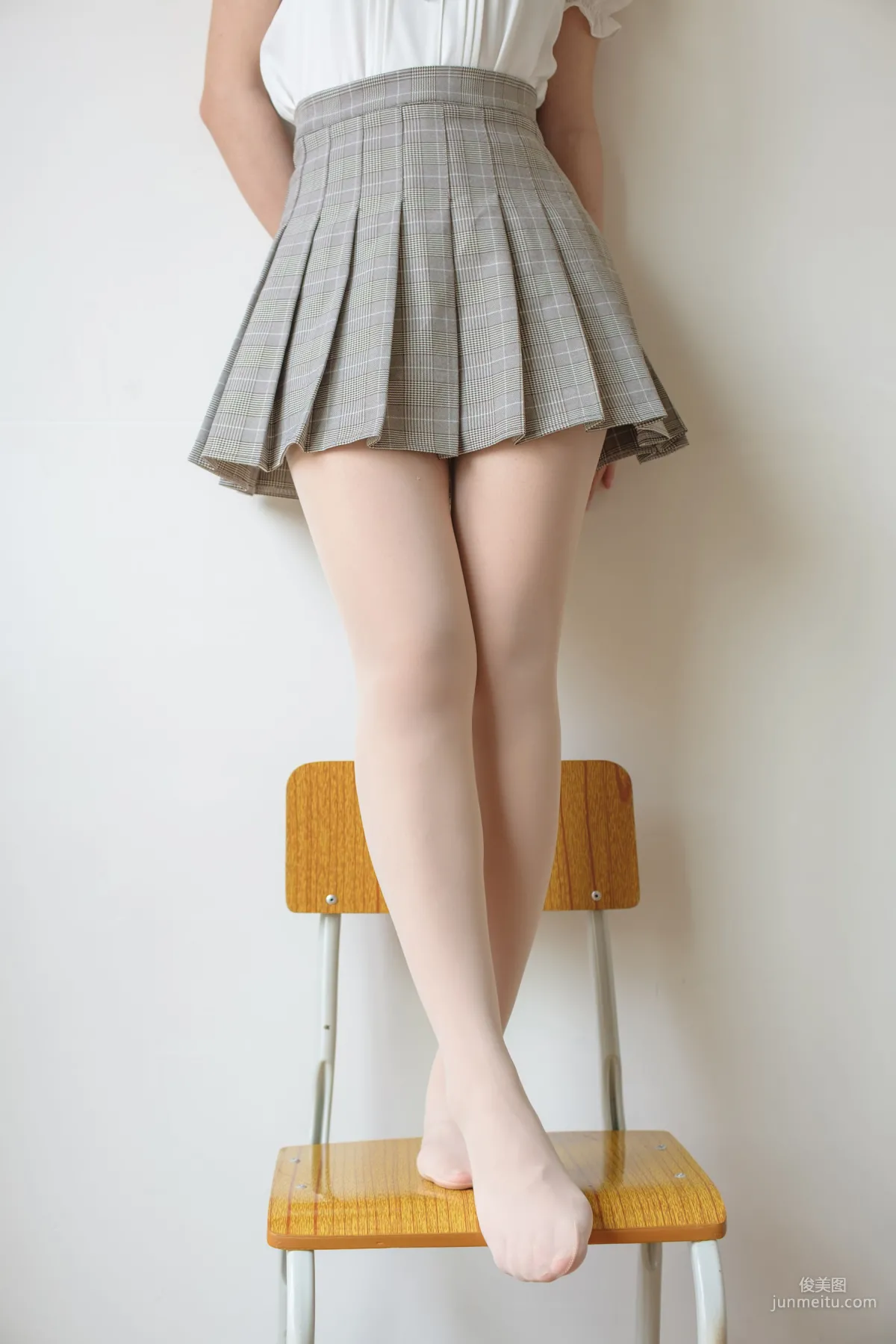 《肉丝白厚棉袜》 [森萝财团] X-033 写真集87
