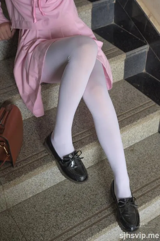 《JK粉色校服白丝》 [森萝财团] X-026 写真集3