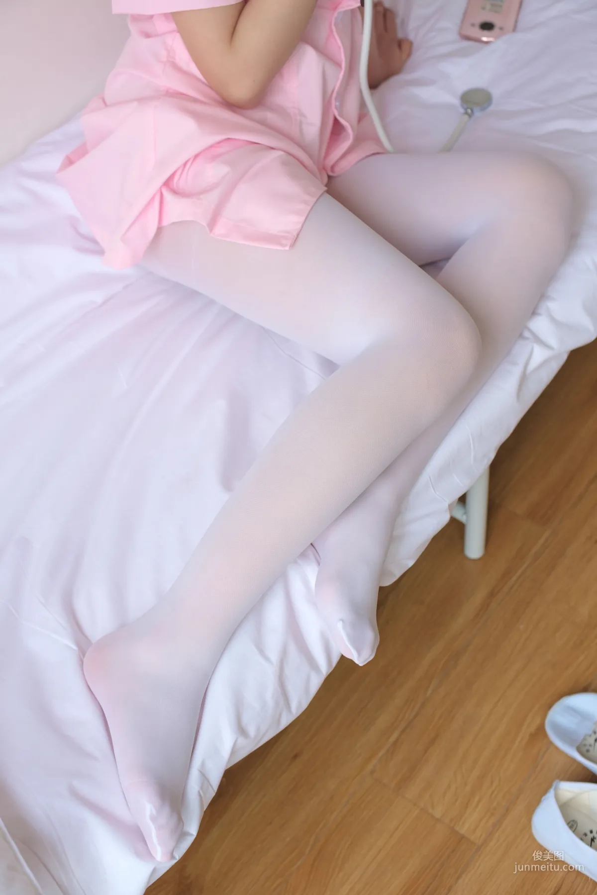 《护士妹妹穿白丝》 [森萝财团] X-021 写真集29