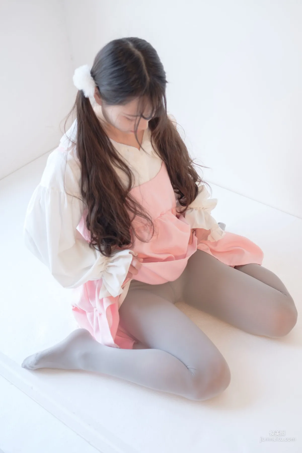 《粉色纯女孩》 [森萝财团] X-015 写真集99
