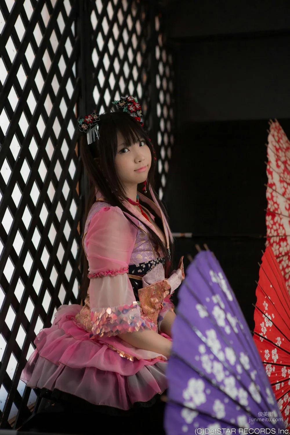 えなこ 《Panache三人組 リインカーネーション衣裝》 寫真集 73
