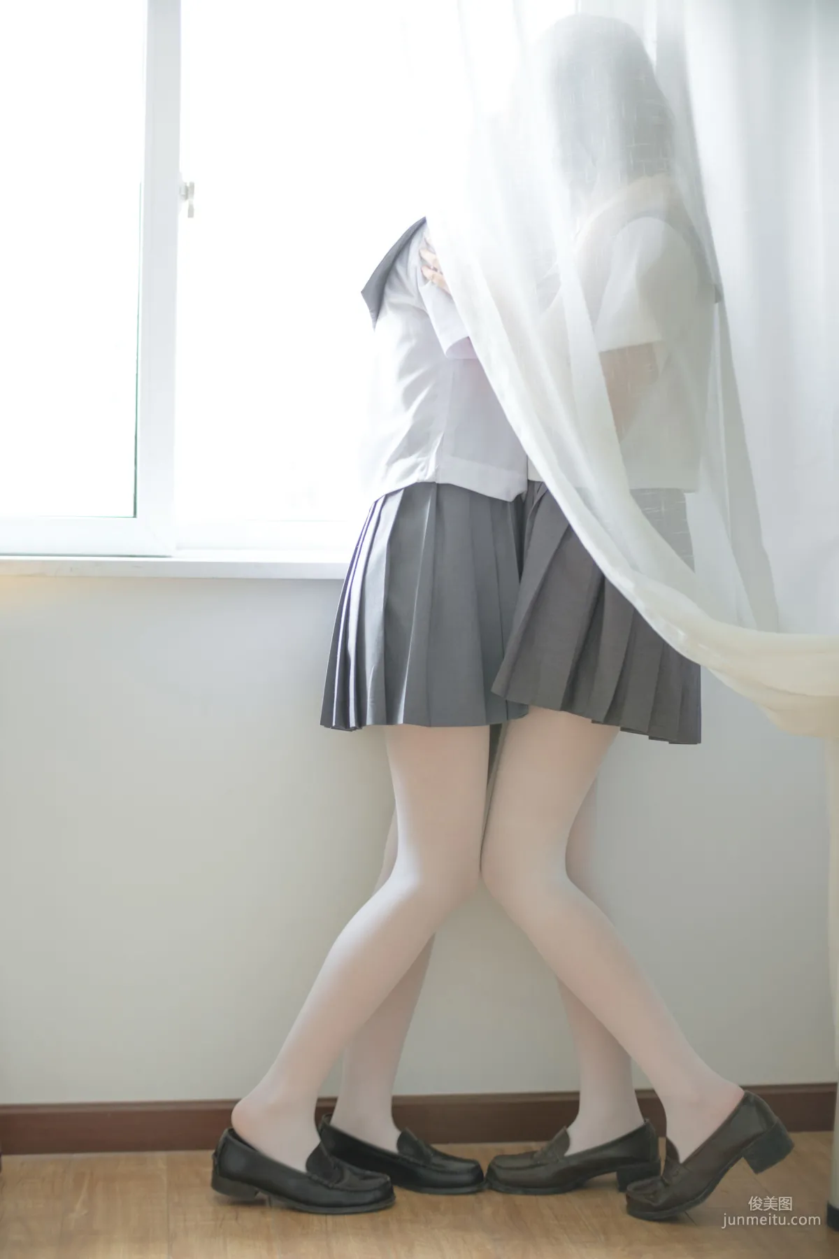 《JK白丝姐妹花》 [森萝财团] X-025 写真集17