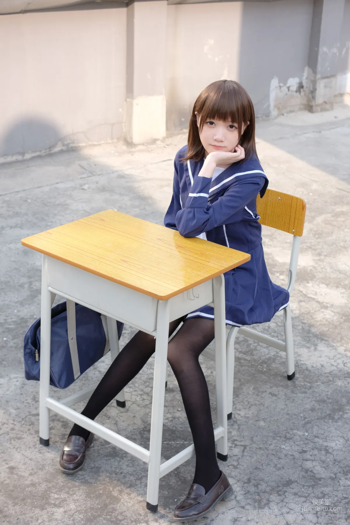 《天台黑丝水手服》 [森萝财团] X-043 写真集4