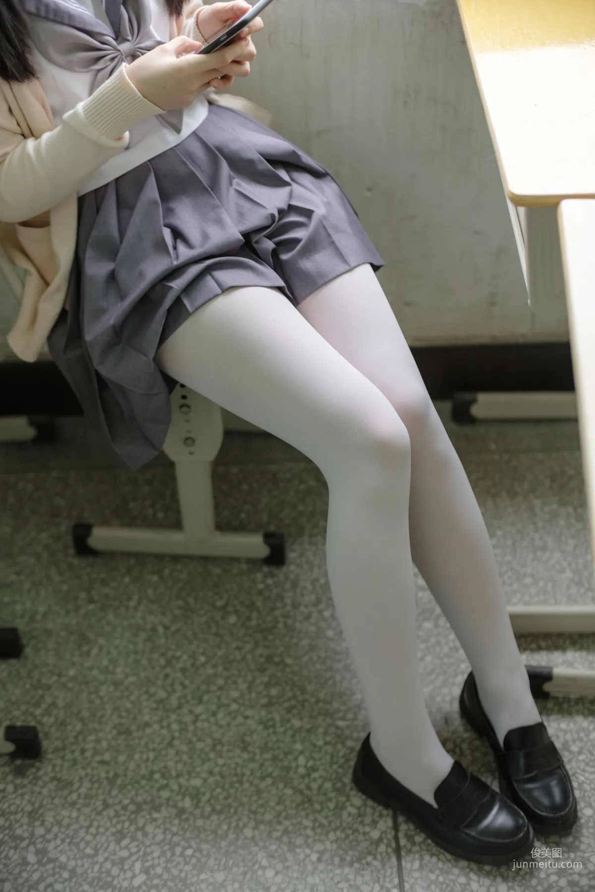 《JK校服白丝》 [森萝财团] X-017 写真集2