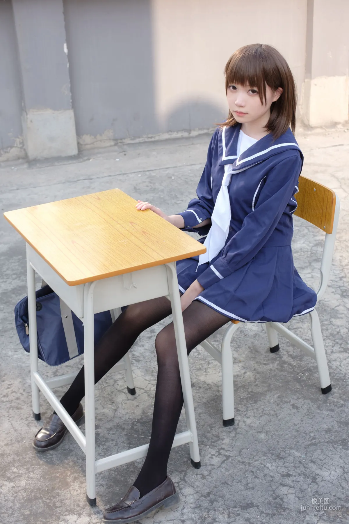 《天台黑丝水手服》 [森萝财团] X-043 写真集3