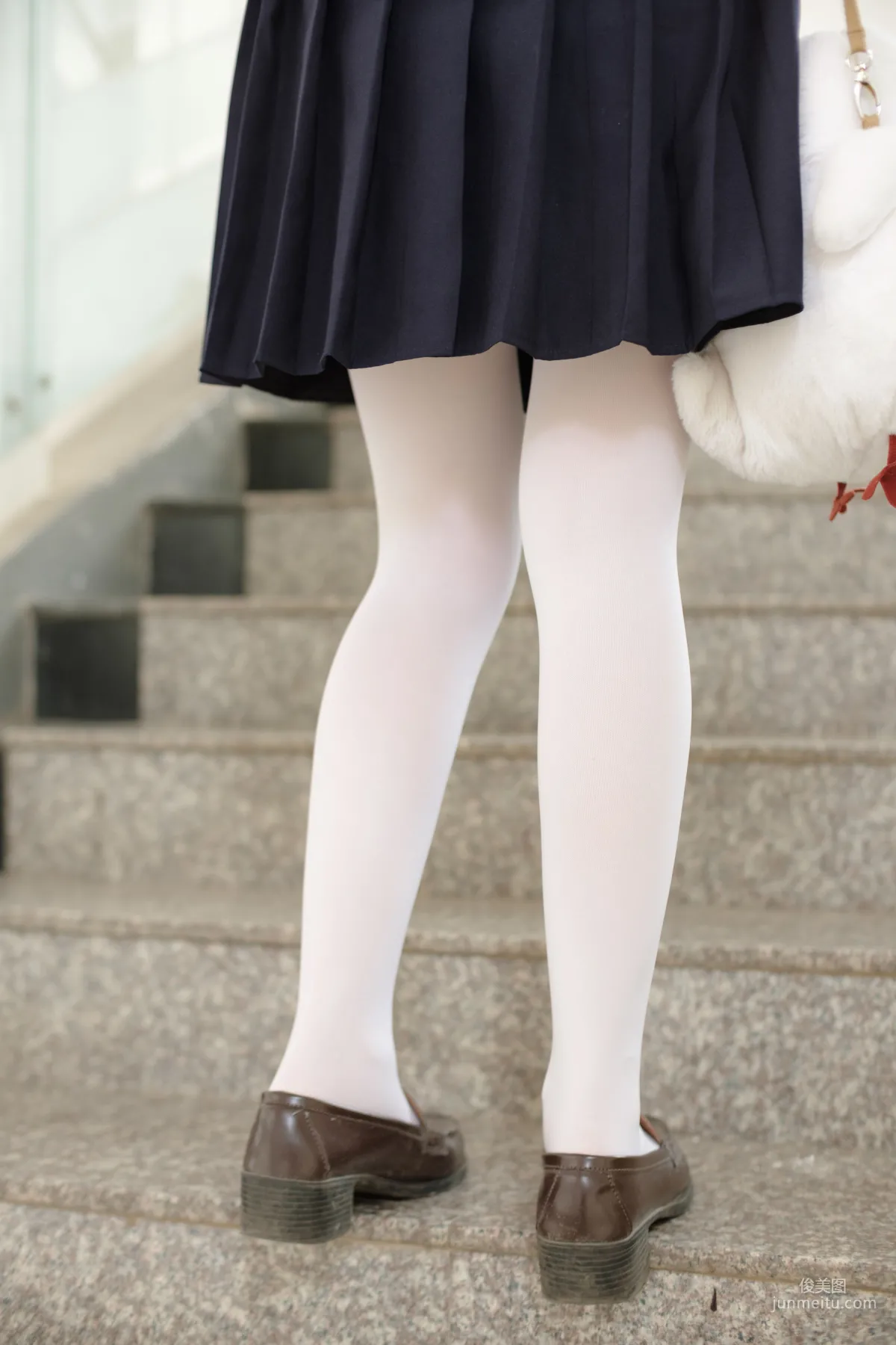 《教室JK白丝》 [森萝财团] X-027 写真集3