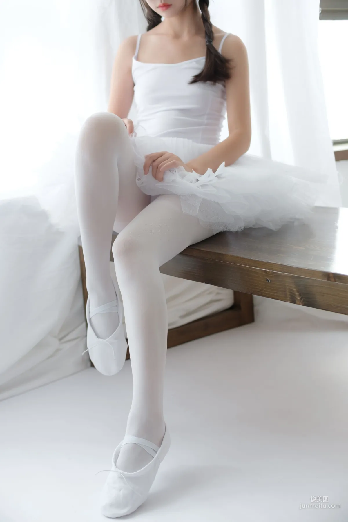 《白丝萝莉少女》 [森萝财团] X-042 9