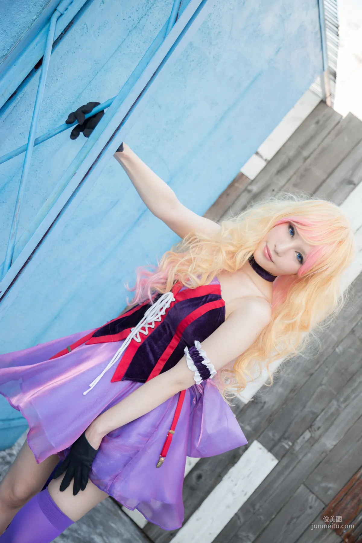 Aoi(葵) 《Macros(マクロス)》Sheryl Nome(シェリル·ノーム) [bit] 写真集29