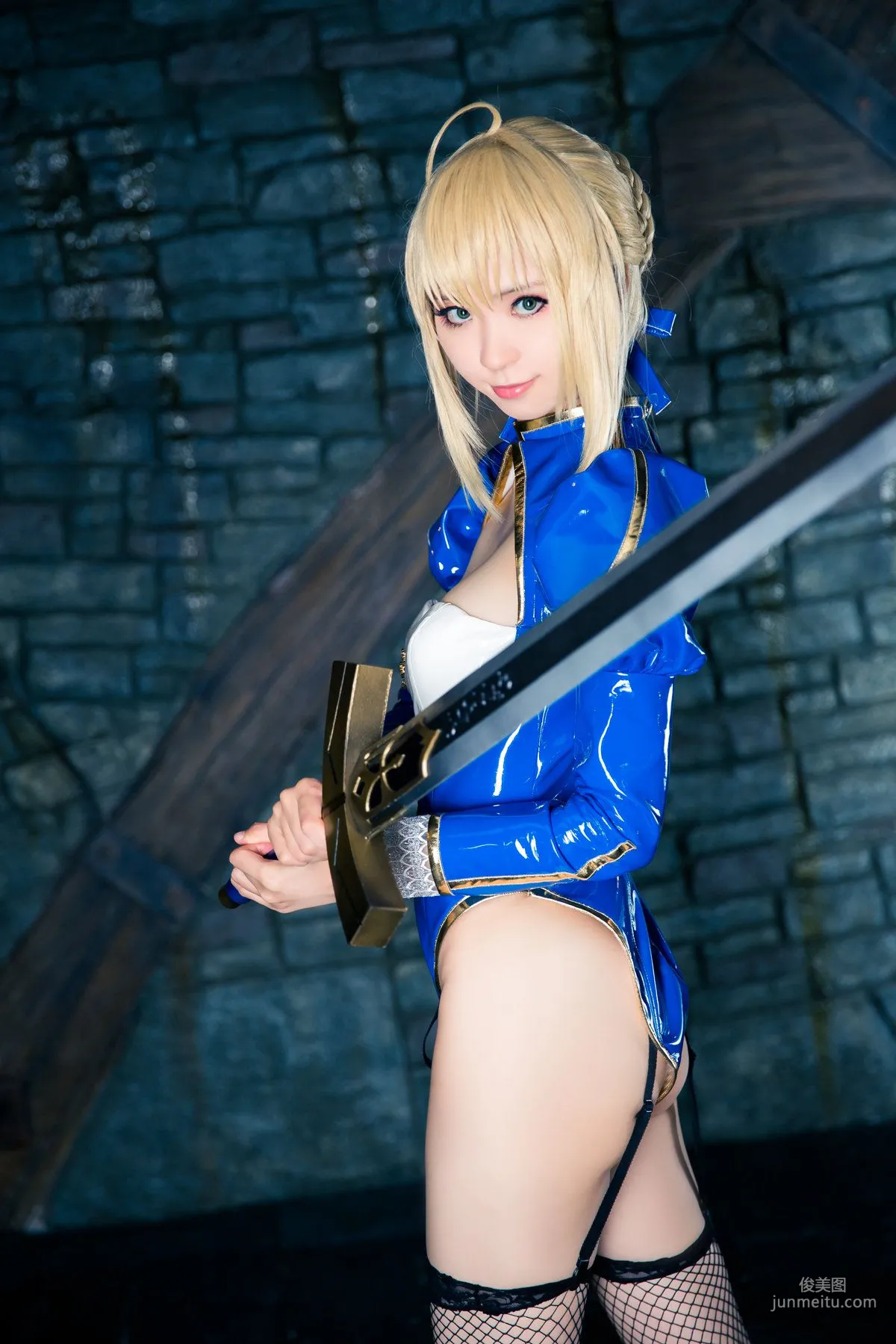 Mike(ミケ) 《Fate stay night》Saber [Mikehouse] 寫真集 21