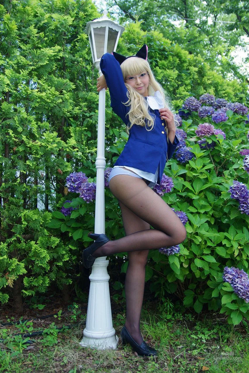 Necoco(貓子) 《Strike Witches》Perrine-H. Clostermann+《放課後プレイ》Kanojo 寫真集 6