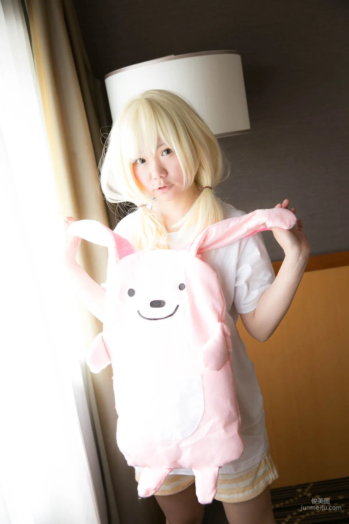 兎丘なこ《Idolmaster》Futaba Anzu(雙葉杏) [Black★pumpkin] 寫真集 24