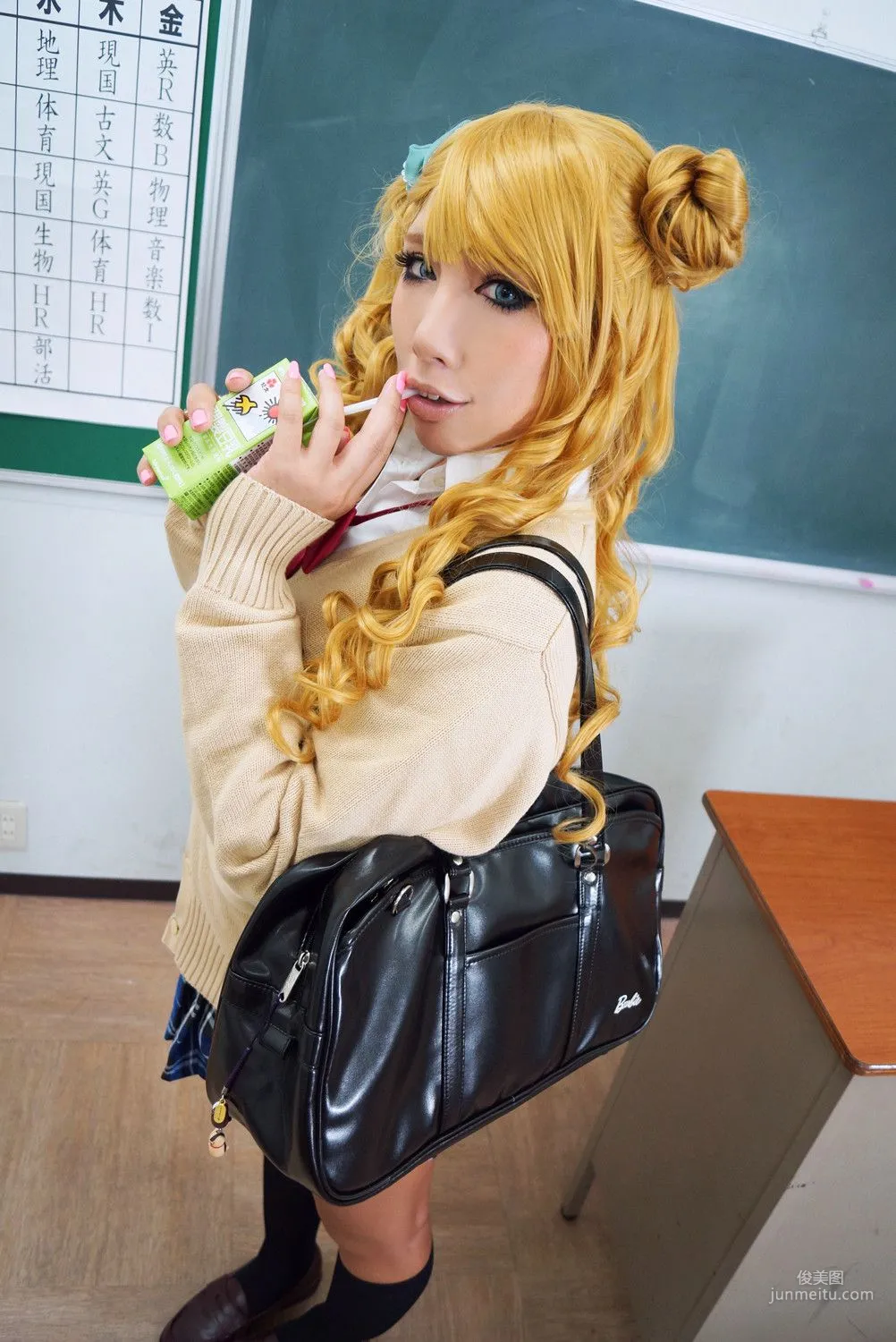 Non (Non SummerJack) 《Oshiete! Galko-chan》Galko 写真集34