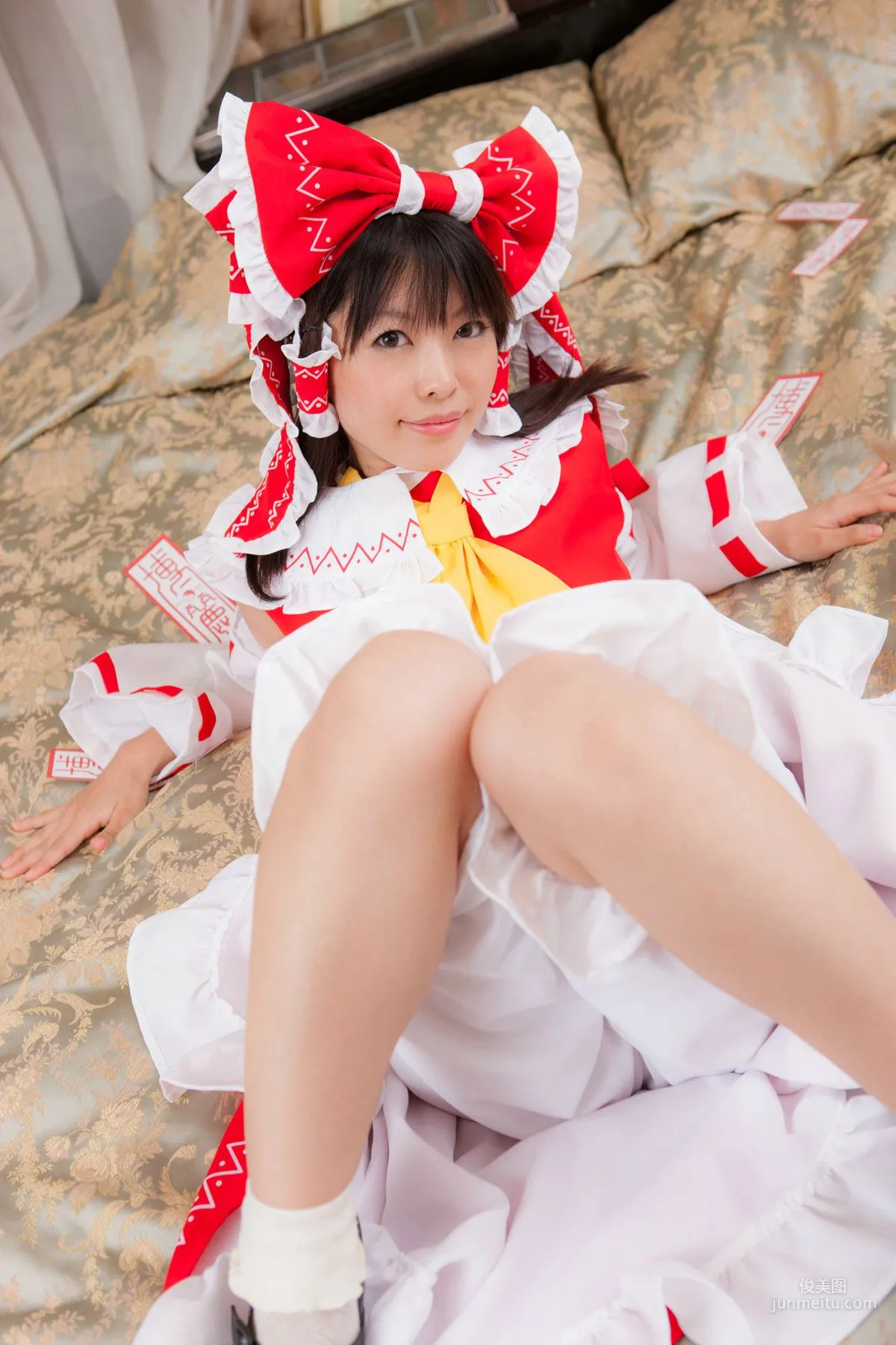 南雲つばさ 《Touhou Project》Hakurei Reimu [@factory] 写真集4