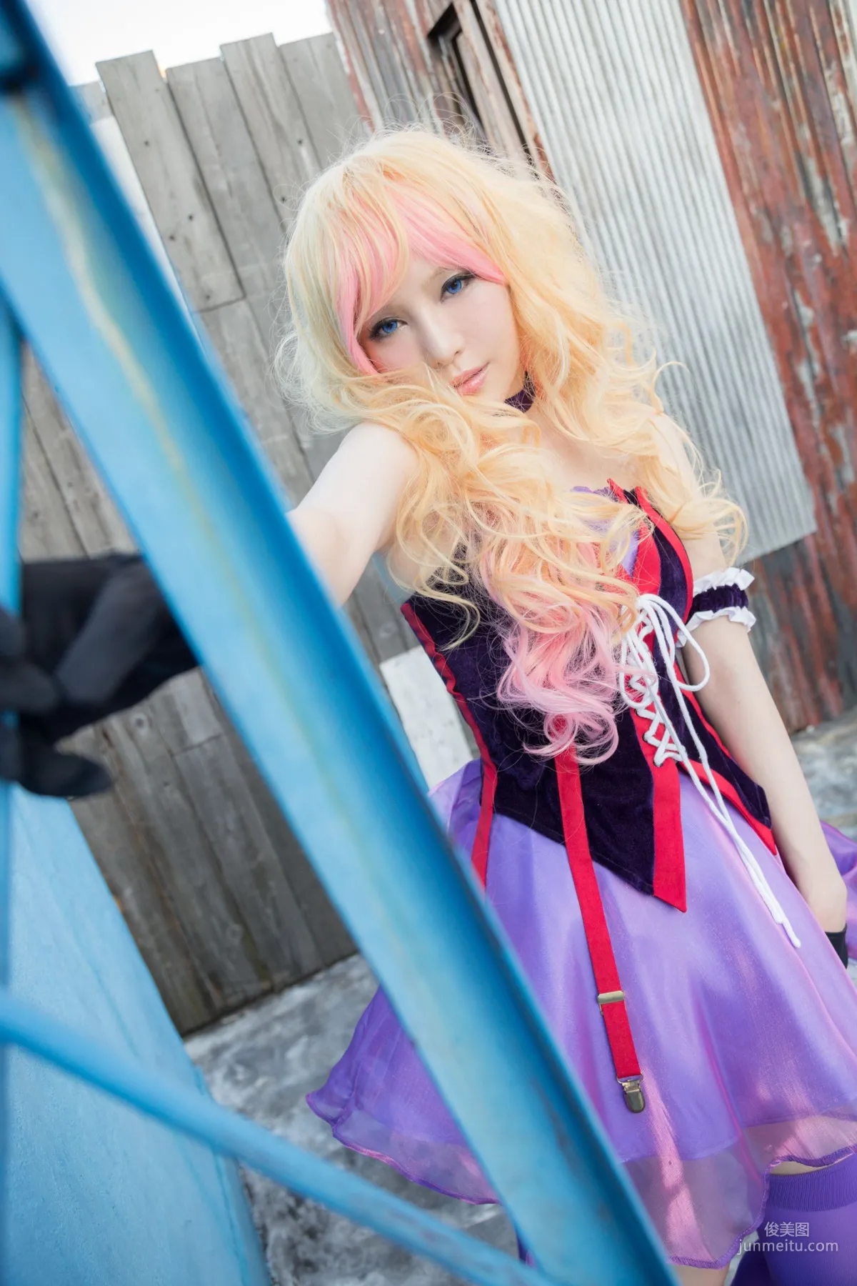 Aoi(葵) 《Macros(マクロス)》Sheryl Nome(シェリル·ノーム) [bit] 写真集30