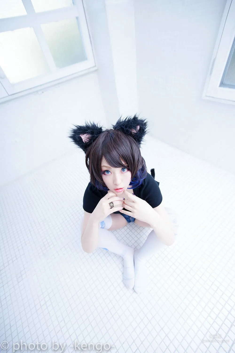 Usagi Necomimi [猫ソロ] [Rabbit hutch] 写真集1