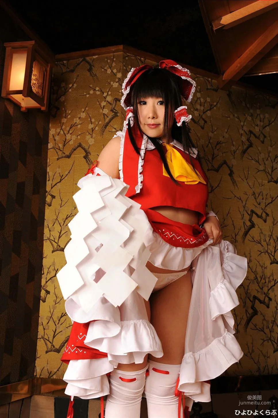 丹雫ひよ《東方Project》Hakurei Reimu [HiyoHiyo Club] 寫真集 8
