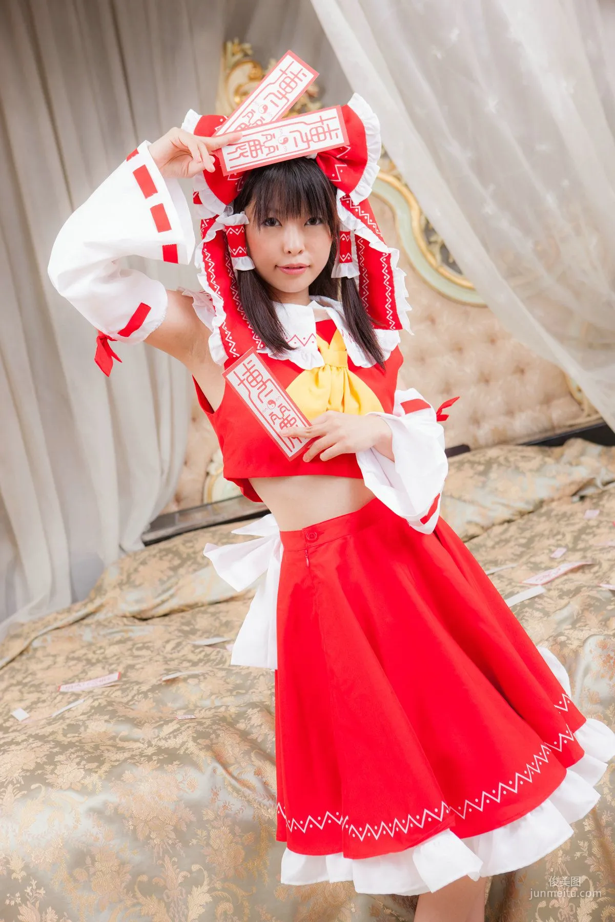 南雲つばさ 《Touhou Project》Hakurei Reimu [@factory] 写真集10