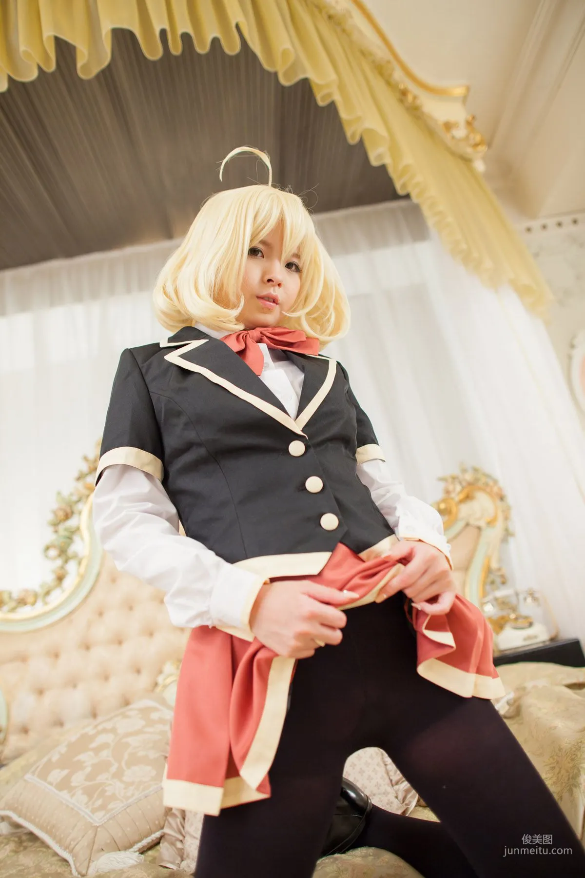 小川めるる (小川美瑠瑠) 《Akuma no Riddle》Hashiri Nio [@factory] 寫真集 43