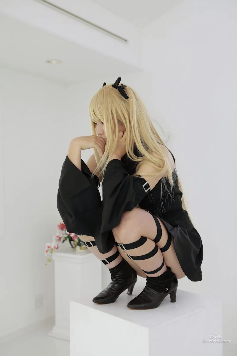 Enako(えなこ) 《To Love-Ru》Konjiki no Yami(金色の闇) 寫真集 37