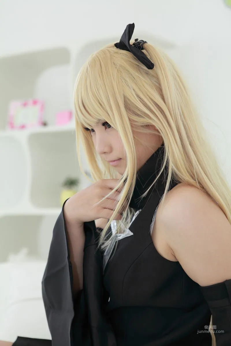 Enako(えなこ) 《To Love-Ru》Konjiki no Yami(金色の闇) 寫真集 41