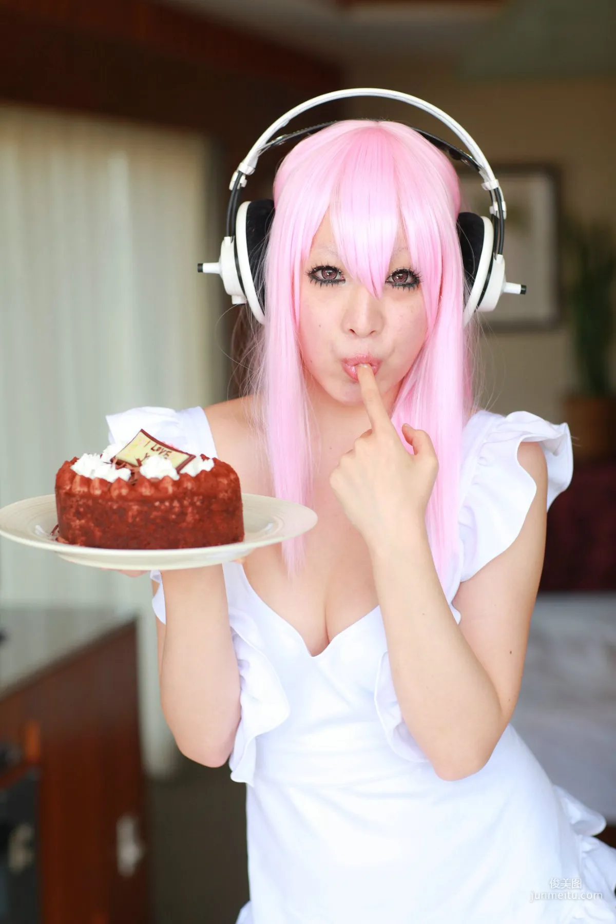 あらい夜魅(Arai Yami)《Sonicomi》Super Sonico 写真集15