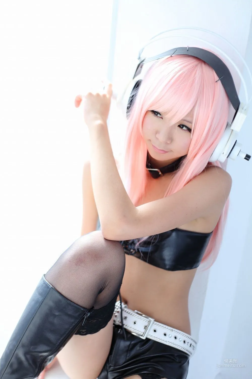 五木昶 (五木あきら) 《Sonicomi》Super Sonico 寫真集 64