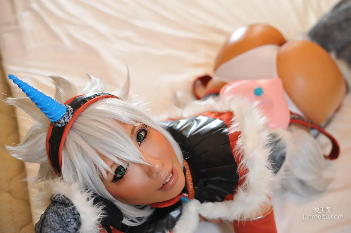 Non (Non SummerJack) 《Monster Hunter》Kirin Armor 寫真集 11