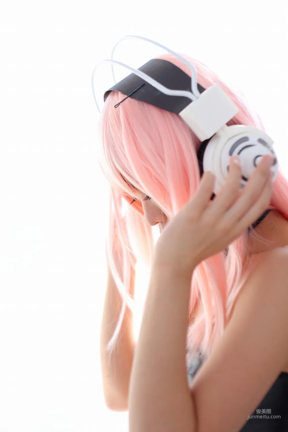 五木昶 (五木あきら) 《Sonicomi》Super Sonico 寫真集 65