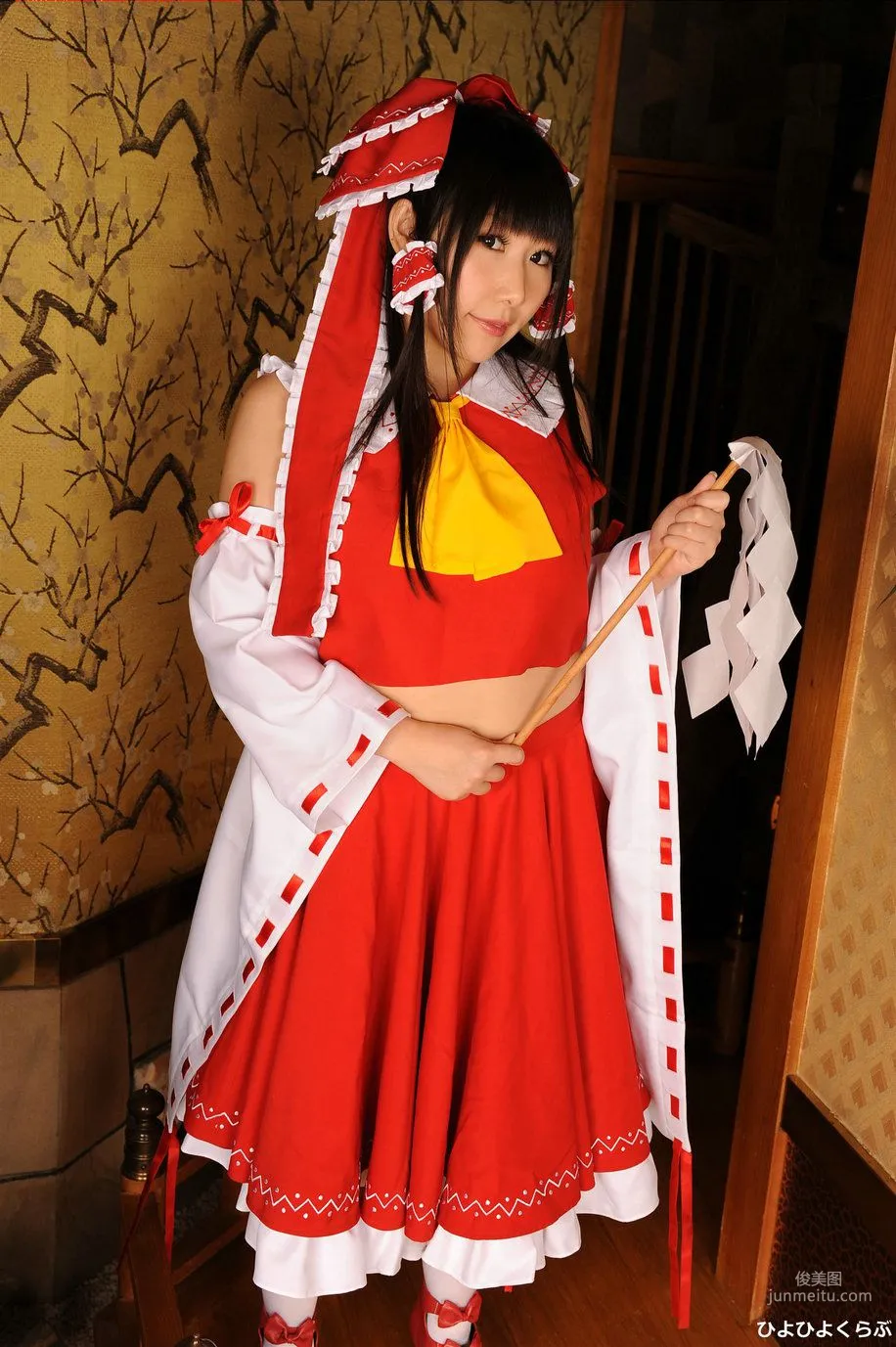 丹雫ひよ《東方Project》Hakurei Reimu [HiyoHiyo Club] 寫真集 5