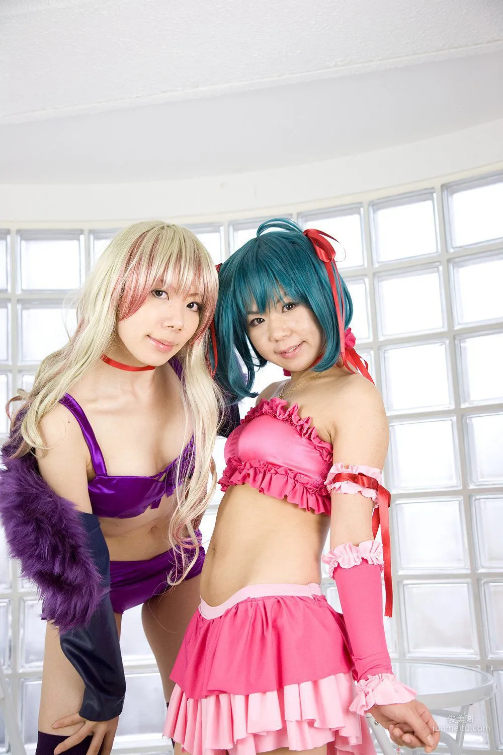 チョコボール向囲&酸っぱい甘味所 《マクロスF》マクロストライアングル》 写真集78
